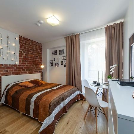 Tiny Cozy Studios Tallinn Exteriör bild